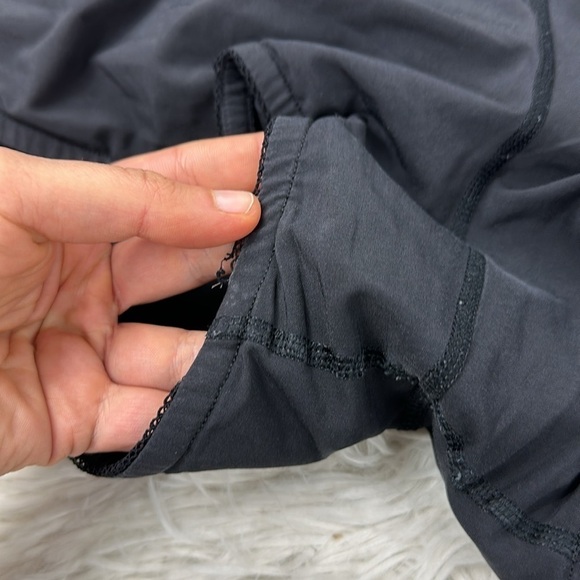 Lululemon Speed Up Short *Awaken 2.5" Black - Picture 2 of 8